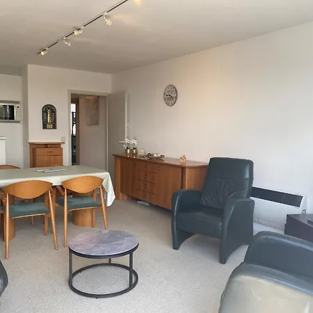 Panorama C2 With Location *