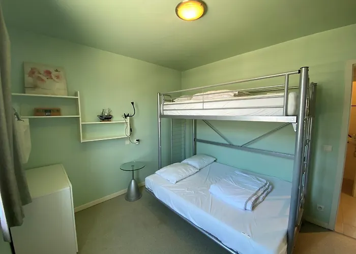 아파트 In Near The 니우포르트